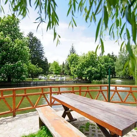 Hotel Razlog 3*